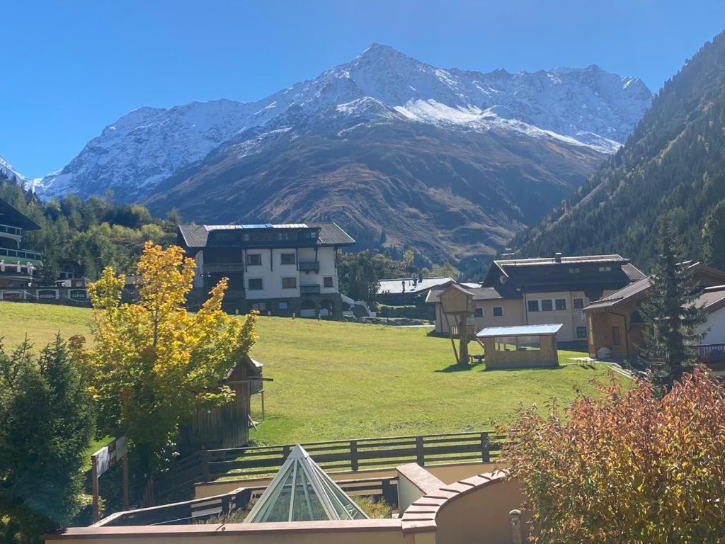 Tieflehner Hof Pitztalhaus Hotel Sankt Leonhard im Pitztal Exterior foto
